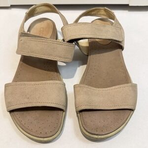 ECCO Women's Beige Suede Hook & Loop Comfort Sandals EU 37‎ US 7 Adjustable